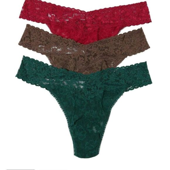 Hanky Panky 3 Pack Signature Lace® Original Rise Thongs - Picture 1 of 2